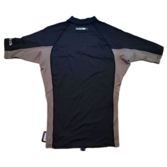 NEW O'Neill Boy's SPF 50 Performance Rash Guard Swim Top - Picture 1 of 12